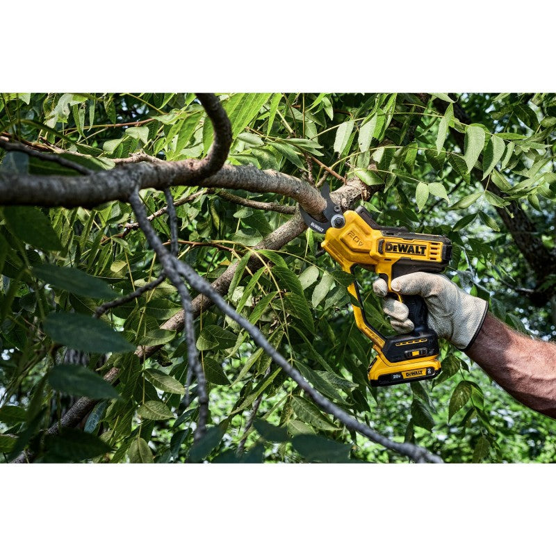 Sécateur portatif Dewalt 20V ''outil seul''