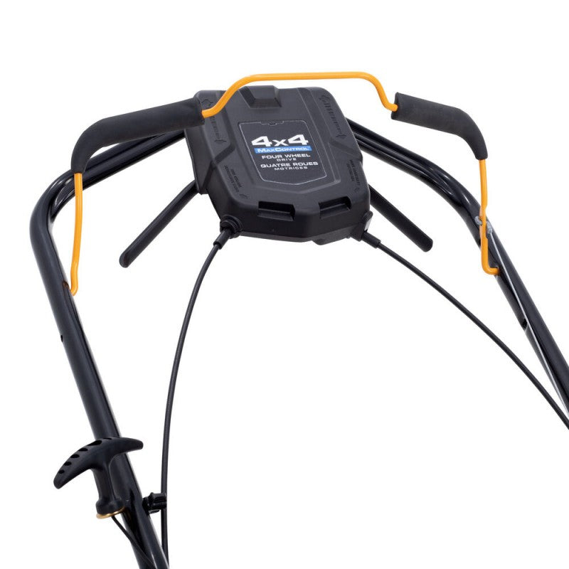 Tondeuse Cub Cadet Auto-traction ''4X4'' SC700C